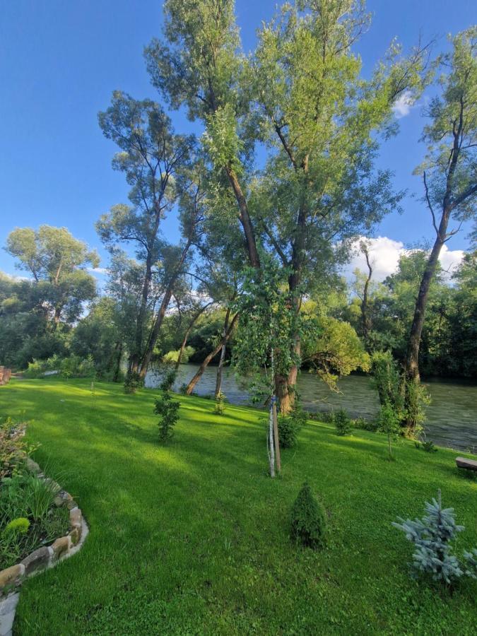 Villa Garden Bešeňová 外观 照片