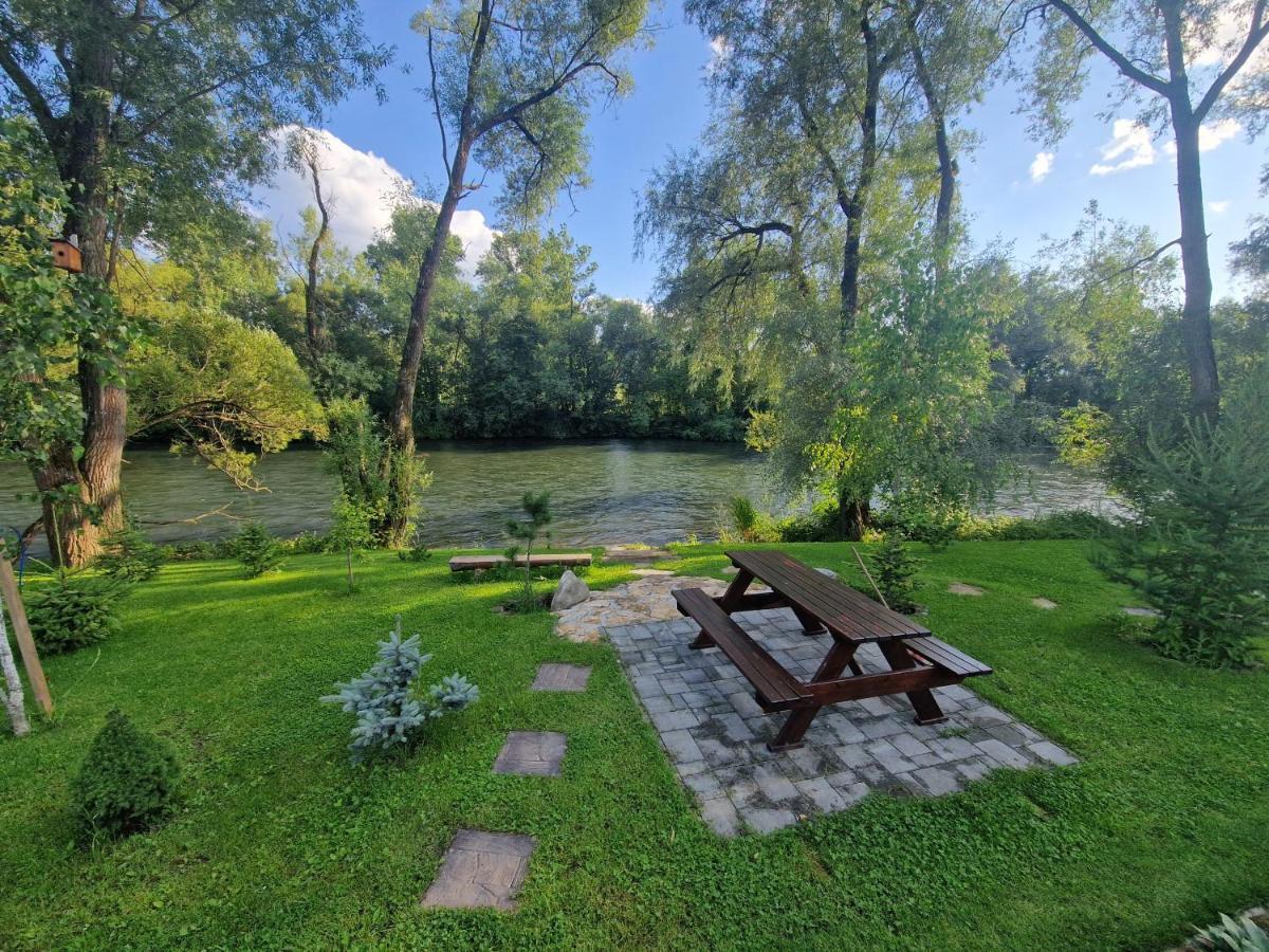 Villa Garden Bešeňová 外观 照片