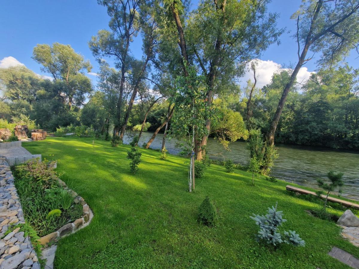 Villa Garden Bešeňová 外观 照片