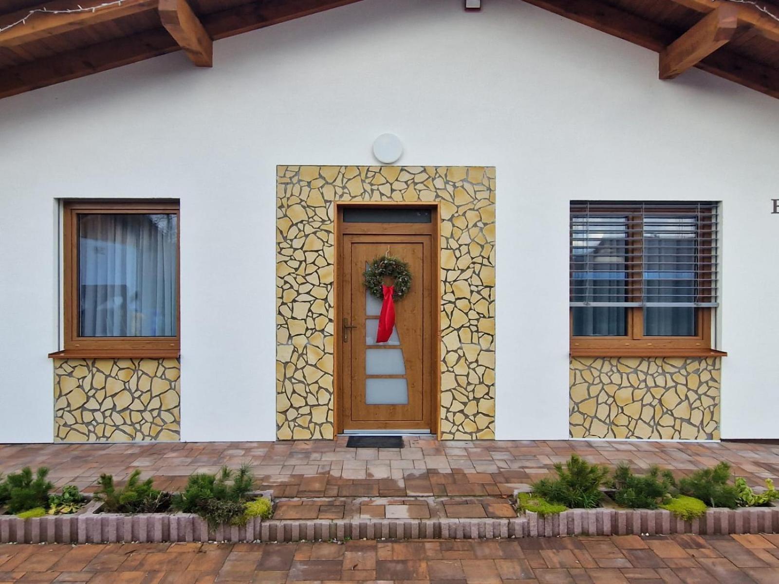 Villa Garden Bešeňová 外观 照片